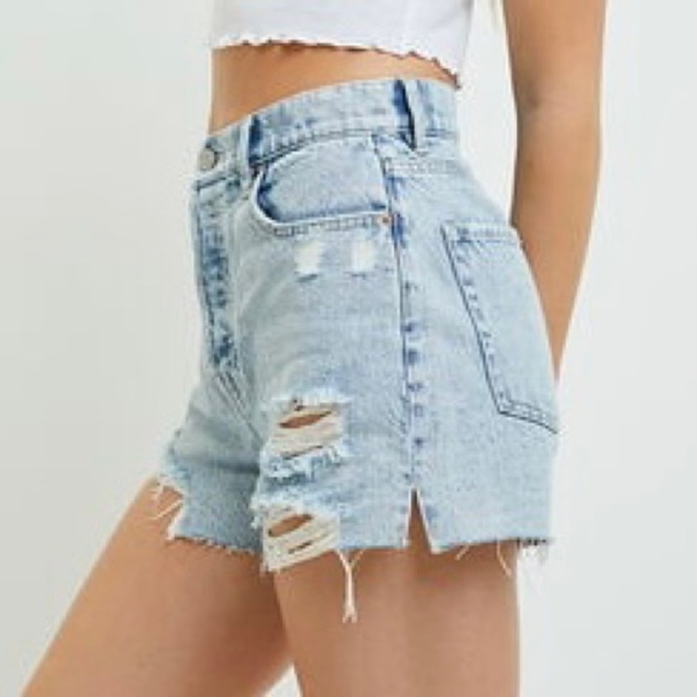 NWT Pacsun Distressed Blue Medium Wash High Rise Icon Denim Jean Shorts - Picture 7 of 7